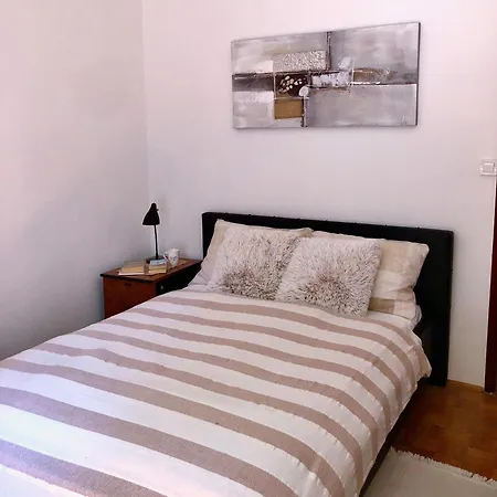 Amfora Apartment *