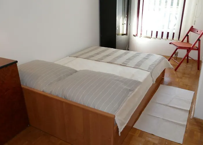 Studio Apartment Amfora Near Arena * Pula