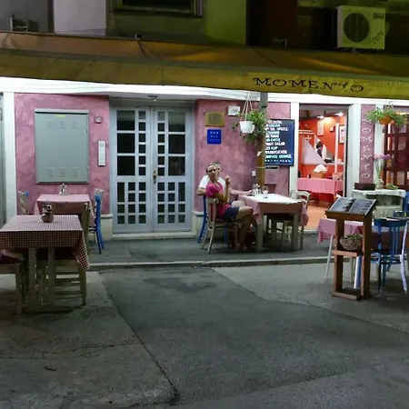 Amfora Near Arena Pula